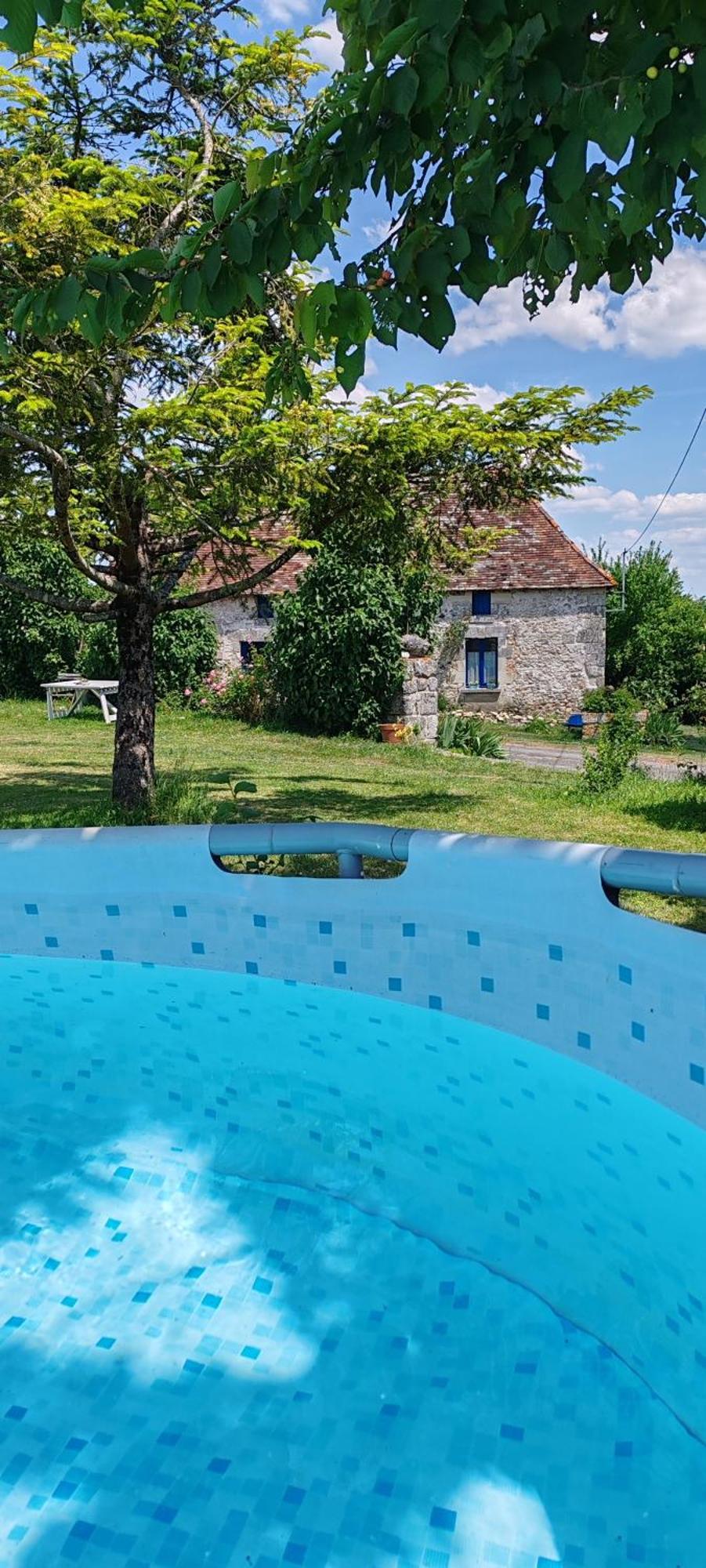 Gite 4 Pers, Jacuzzi, Piscine, Proche Futuroscope, Calme Et Nature A La Roche Posay La Roche-Posay Kültér fotó